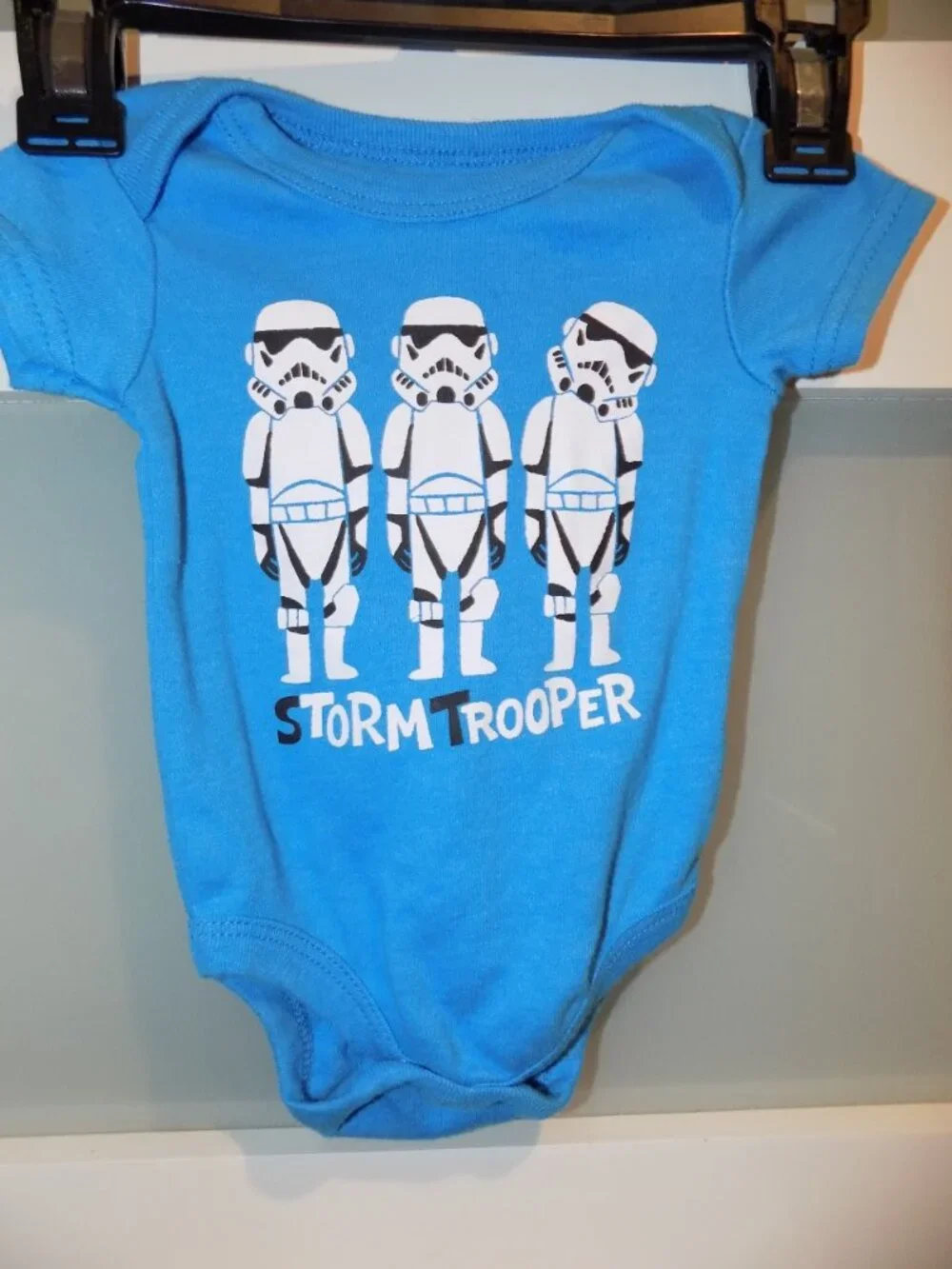 STAR WARS STORM TROOPER BLUE BODYSUIT SNAPTEE SIZE 0/3 MONTHS INFANTS